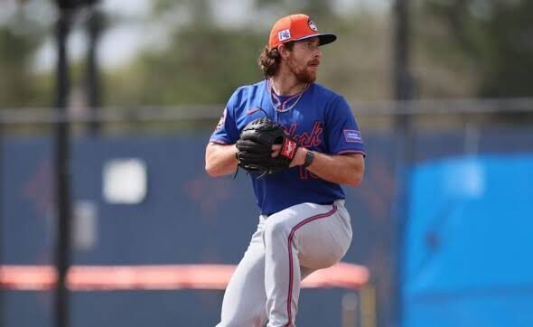 Can Nolan McLean Help Save the Mets’ Season?